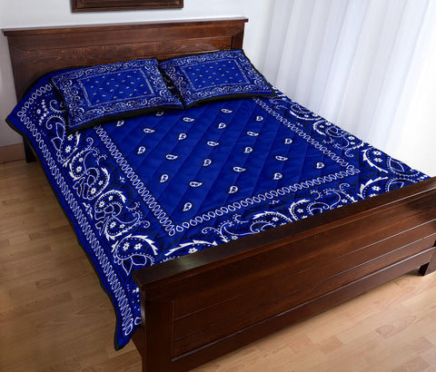 Image of Blue Bandana Style Quilt Bed Set